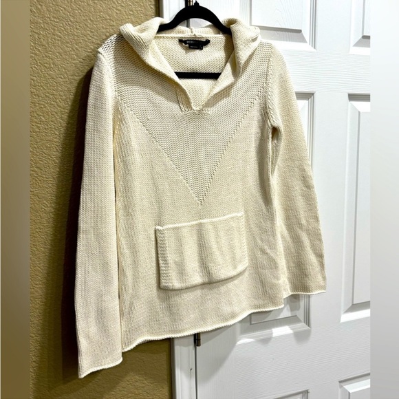 BCBGMaxAzria Crossover Hoodie Sweater top size M - Picture 4 of 5